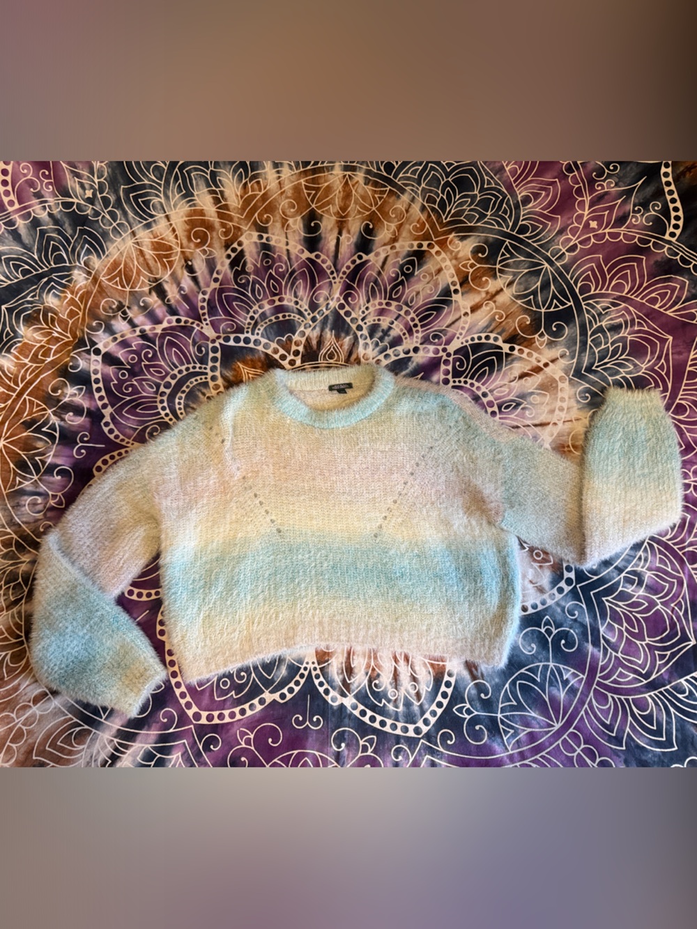 wild fable Pastel Ombre Crewneck Sweater in Blue and Cream